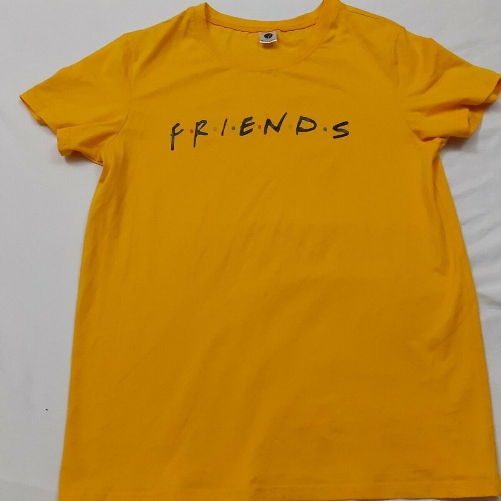 Vtg Friends TV Show T-Shirt Yellow Size Large